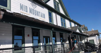 Exterior photo of Mid Mountain Lodge